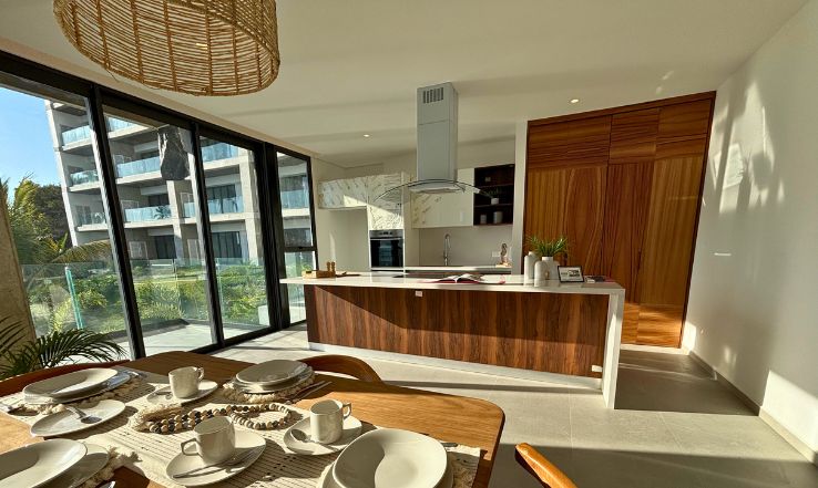 Arama Bay departamentos