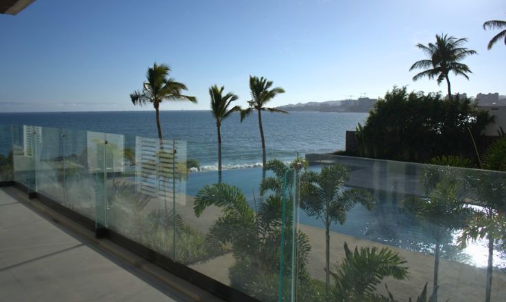 Arama Bay departamentos